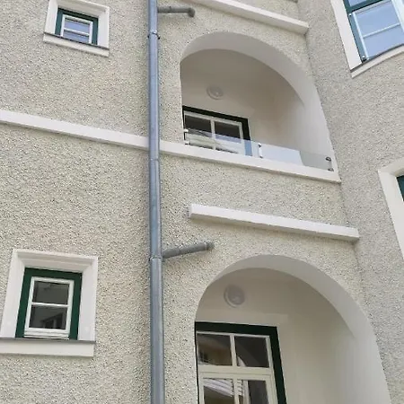 Ferienwohnung Krems Am Campus Exterior foto